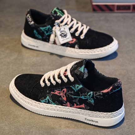 Sports Shoes
