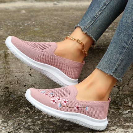 sports shoes