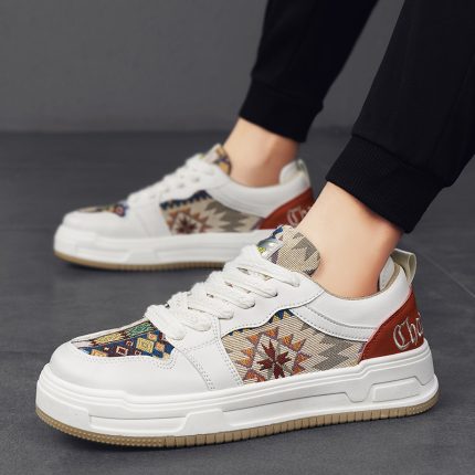 Sports Shoes