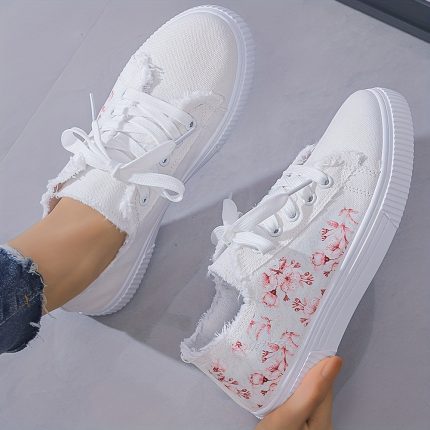 Sports Shoes