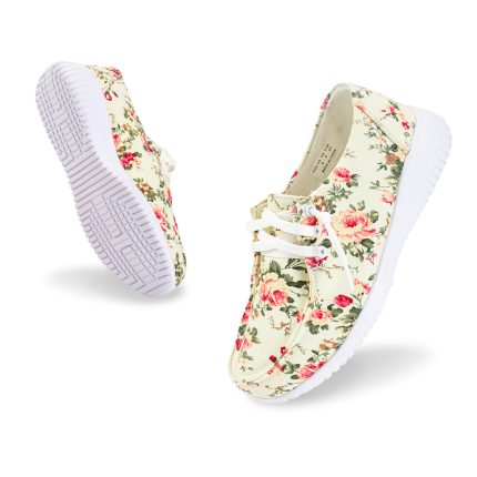 sports shoes