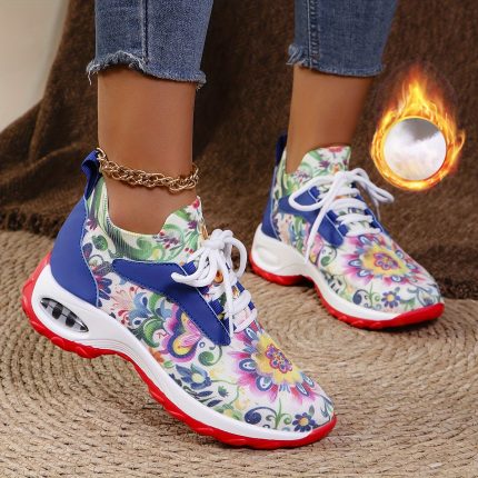 Sports Shoes