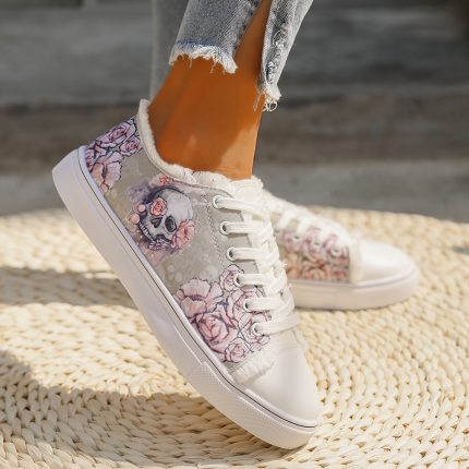 Sports Shoes