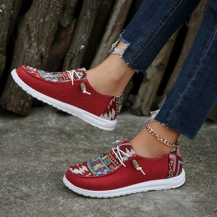 Sports Shoes
