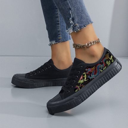 Sports Shoes