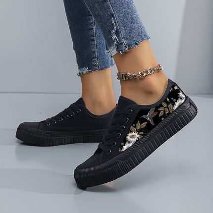 sports shoes