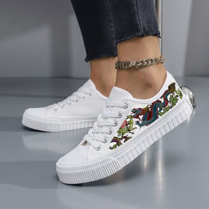 Sports Shoes